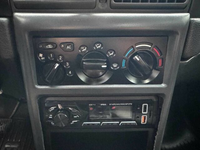 Серый Дэу Нексия, объемом двигателя 1.5 л и пробегом 159 тыс. км за 2190 $, фото 14 на Automoto.ua