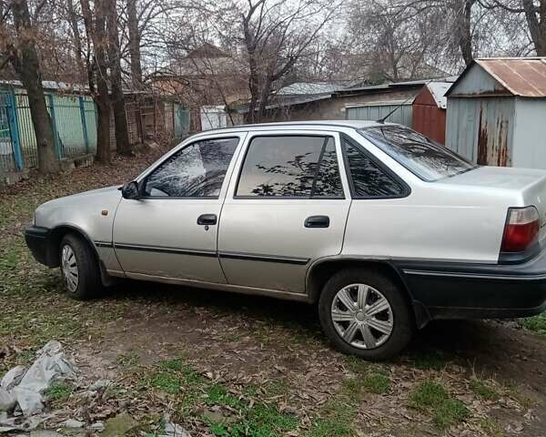 Серый Дэу Нексия, объемом двигателя 1.5 л и пробегом 257 тыс. км за 1650 $, фото 16 на Automoto.ua