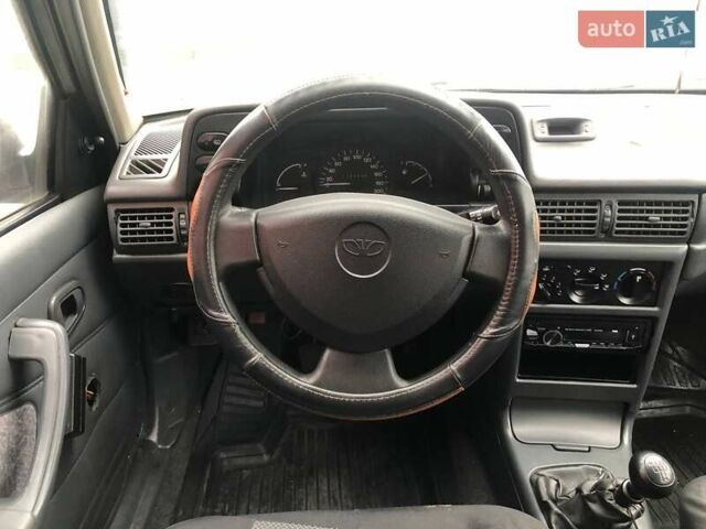 Серый Дэу Нексия, объемом двигателя 1.5 л и пробегом 273 тыс. км за 2290 $, фото 13 на Automoto.ua