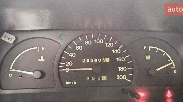 Сірий Деу Нексія, об'ємом двигуна 1.5 л та пробігом 95 тис. км за 1650 $, фото 8 на Automoto.ua