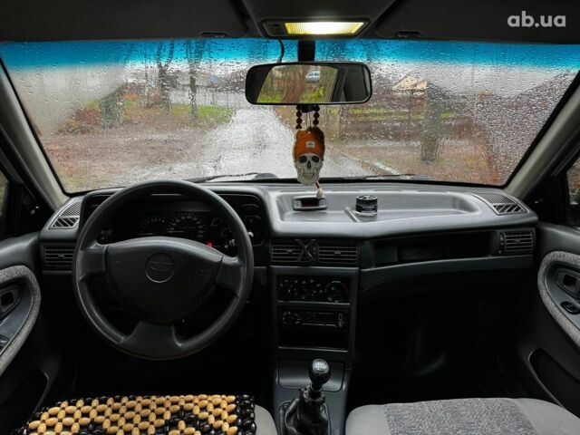 Сірий Деу Нексія, об'ємом двигуна 1.5 л та пробігом 159 тис. км за 2190 $, фото 20 на Automoto.ua