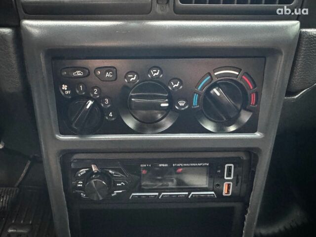 Сірий Деу Нексія, об'ємом двигуна 1.5 л та пробігом 159 тис. км за 2190 $, фото 14 на Automoto.ua