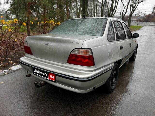 Сірий Деу Нексія, об'ємом двигуна 1.5 л та пробігом 159 тис. км за 2190 $, фото 5 на Automoto.ua