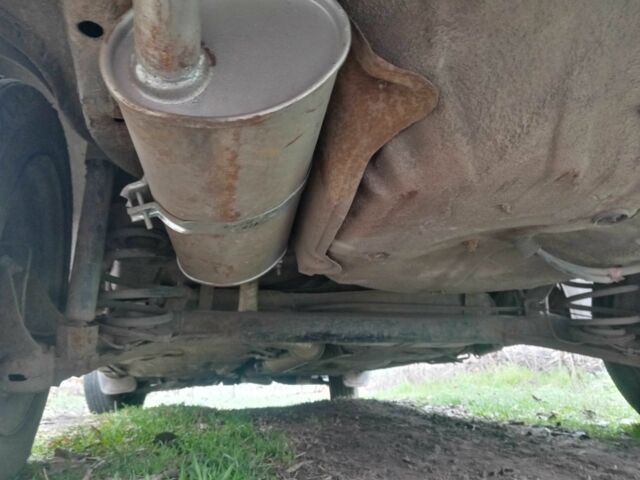 Серый Дэу Нексия, объемом двигателя 1.5 л и пробегом 257 тыс. км за 1650 $, фото 7 на Automoto.ua