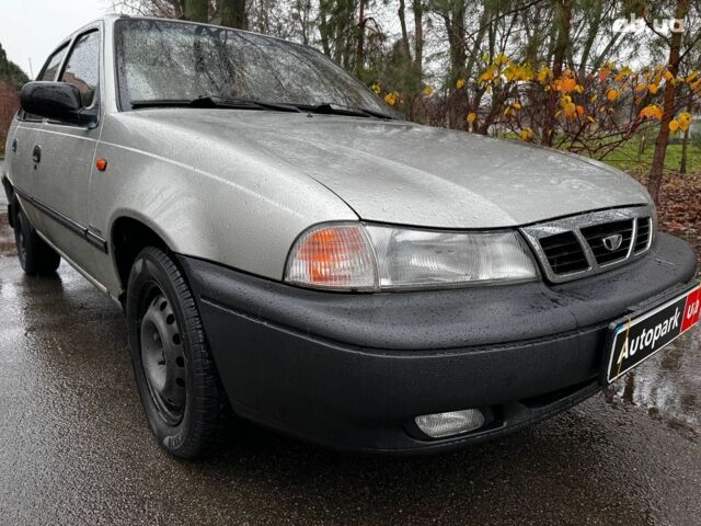 Сірий Деу Нексія, об'ємом двигуна 1.5 л та пробігом 159 тис. км за 2190 $, фото 3 на Automoto.ua