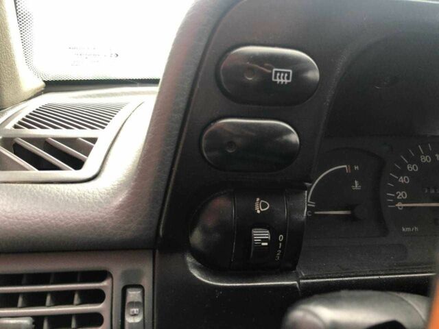 Сірий Деу Нексія, об'ємом двигуна 0 л та пробігом 273 тис. км за 1990 $, фото 17 на Automoto.ua