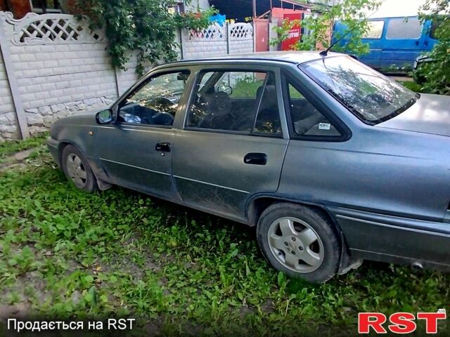 Серый Дэу Нексия, объемом двигателя 1.5 л и пробегом 222 тыс. км за 1200 $, фото 4 на Automoto.ua