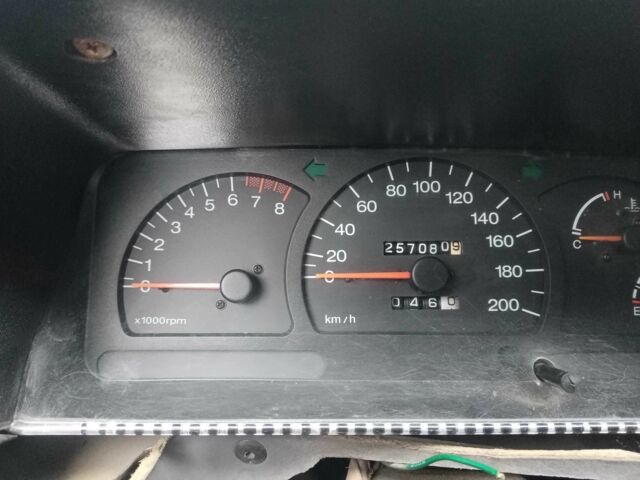 Серый Дэу Нексия, объемом двигателя 1.5 л и пробегом 257 тыс. км за 1650 $, фото 11 на Automoto.ua