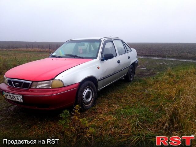 Серый Дэу Нексия, объемом двигателя 1.5 л и пробегом 167 тыс. км за 1050 $, фото 1 на Automoto.ua