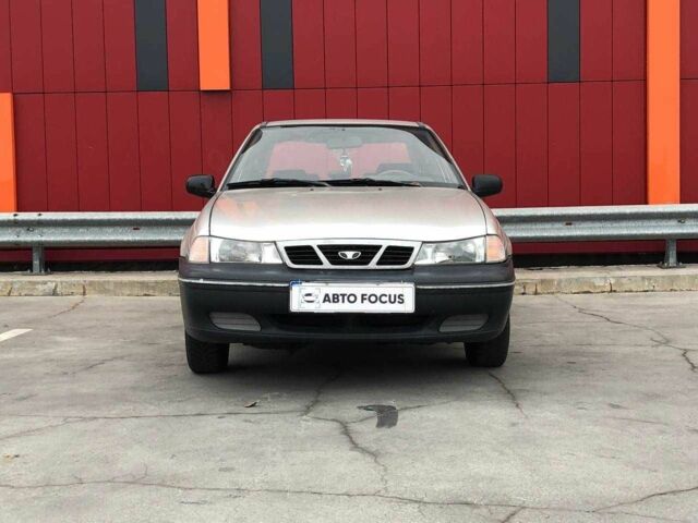 Сірий Деу Нексія, об'ємом двигуна 0 л та пробігом 273 тис. км за 1990 $, фото 2 на Automoto.ua