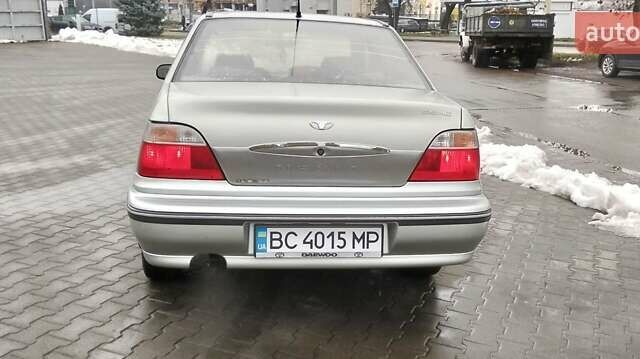 Сірий Деу Нексія, об'ємом двигуна 1.5 л та пробігом 95 тис. км за 1650 $, фото 7 на Automoto.ua