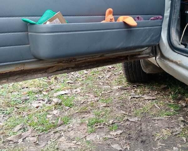 Серый Дэу Нексия, объемом двигателя 1.5 л и пробегом 257 тыс. км за 1650 $, фото 9 на Automoto.ua