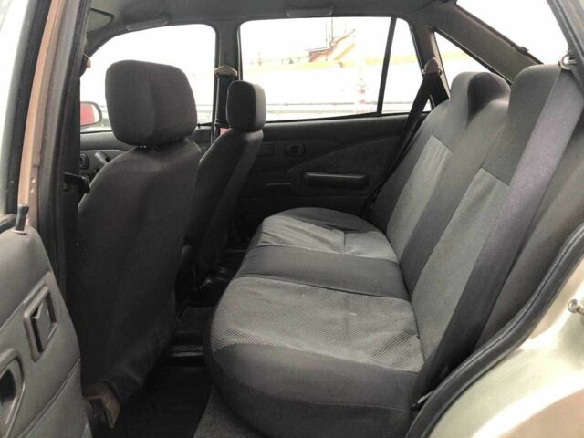 Сірий Деу Нексія, об'ємом двигуна 0 л та пробігом 273 тис. км за 1990 $, фото 11 на Automoto.ua