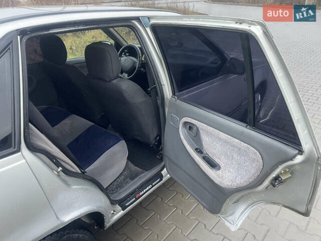 Серый Дэу Нексия, объемом двигателя 1.5 л и пробегом 269 тыс. км за 1950 $, фото 16 на Automoto.ua