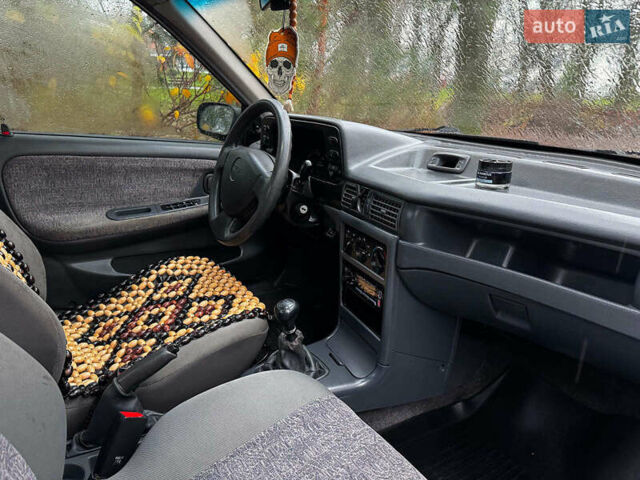 Серый Дэу Нексия, объемом двигателя 1.5 л и пробегом 159 тыс. км за 2190 $, фото 24 на Automoto.ua