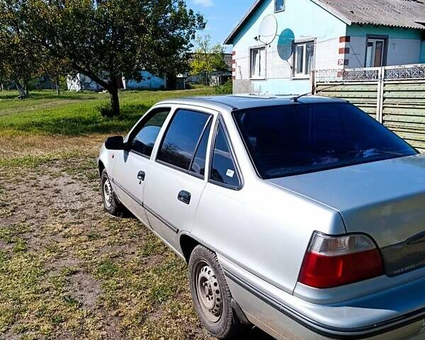 Серый Дэу Нексия, объемом двигателя 1.6 л и пробегом 174 тыс. км за 1500 $, фото 10 на Automoto.ua