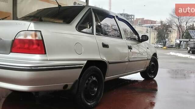 Сірий Деу Нексія, об'ємом двигуна 1.5 л та пробігом 95 тис. км за 1650 $, фото 24 на Automoto.ua