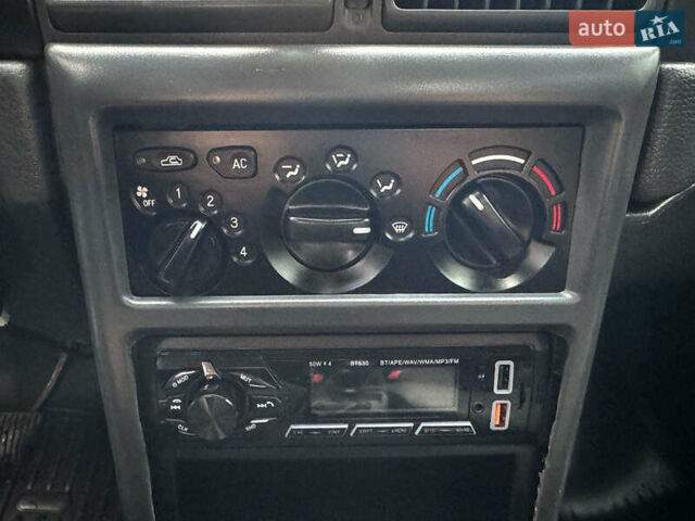 Серый Дэу Нексия, объемом двигателя 1.5 л и пробегом 159 тыс. км за 2190 $, фото 14 на Automoto.ua