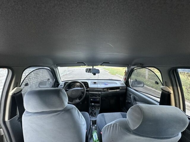 Сірий Деу Нексія, об'ємом двигуна 1.5 л та пробігом 194 тис. км за 2300 $, фото 4 на Automoto.ua