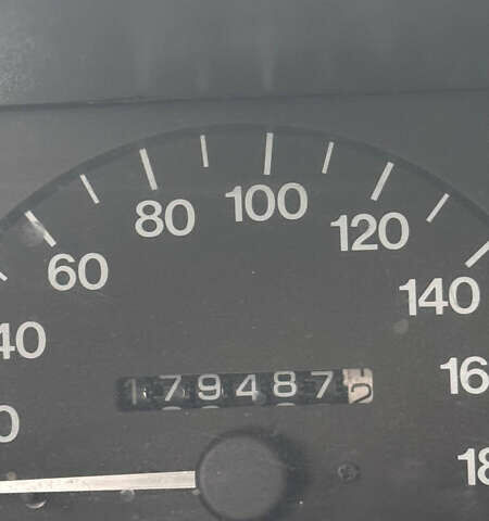 Серый Дэу Нексия, объемом двигателя 1.5 л и пробегом 179 тыс. км за 1750 $, фото 5 на Automoto.ua