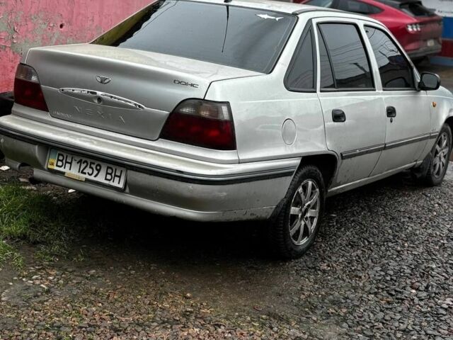 Серый Дэу Нексия, объемом двигателя 1.5 л и пробегом 250 тыс. км за 1250 $, фото 2 на Automoto.ua