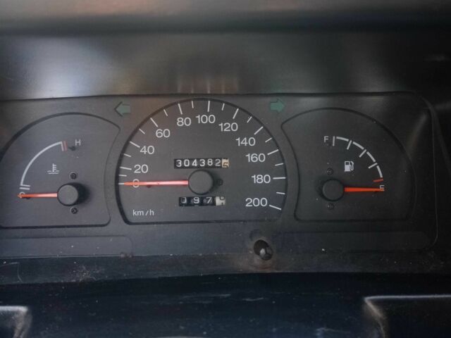 Сірий Деу Нексія, об'ємом двигуна 1.5 л та пробігом 304 тис. км за 1600 $, фото 12 на Automoto.ua