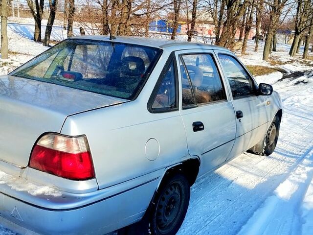 Сірий Деу Нексія, об'ємом двигуна 16 л та пробігом 199 тис. км за 850 $, фото 6 на Automoto.ua