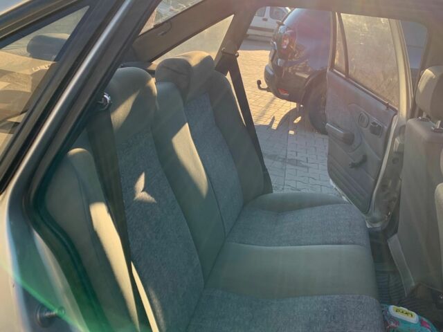 Сірий Деу Нексія, об'ємом двигуна 1.5 л та пробігом 132 тис. км за 1500 $, фото 7 на Automoto.ua