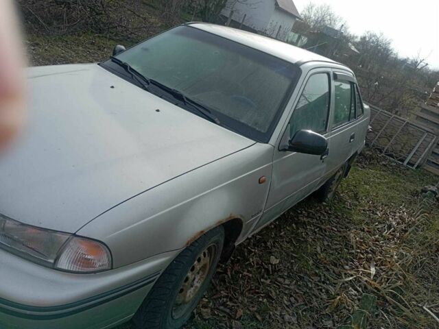 Серый Дэу Нексия, объемом двигателя 1.6 л и пробегом 136 тыс. км за 942 $, фото 7 на Automoto.ua