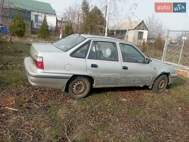 Сірий Деу Нексія, об'ємом двигуна 1.6 л та пробігом 136 тис. км за 709 $, фото 6 на Automoto.ua