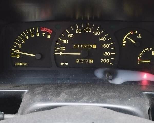 Серый Дэу Нексия, объемом двигателя 1.5 л и пробегом 111 тыс. км за 2000 $, фото 4 на Automoto.ua