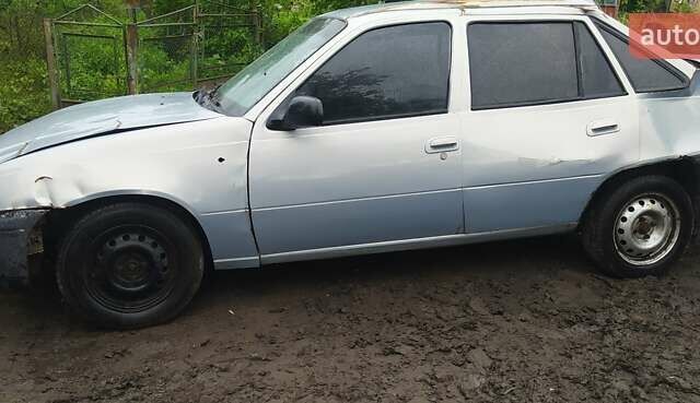 Серый Дэу Нексия, объемом двигателя 1.5 л и пробегом 334 тыс. км за 329 $, фото 8 на Automoto.ua