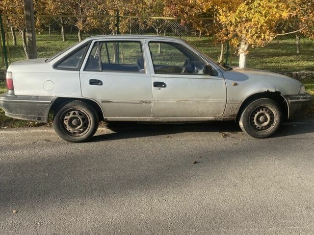 Сірий Деу Нексія, об'ємом двигуна 1.5 л та пробігом 3 тис. км за 700 $, фото 2 на Automoto.ua