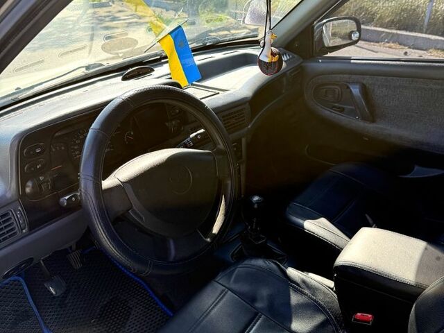 Сірий Деу Нексія, об'ємом двигуна 1.5 л та пробігом 294 тис. км за 1800 $, фото 5 на Automoto.ua