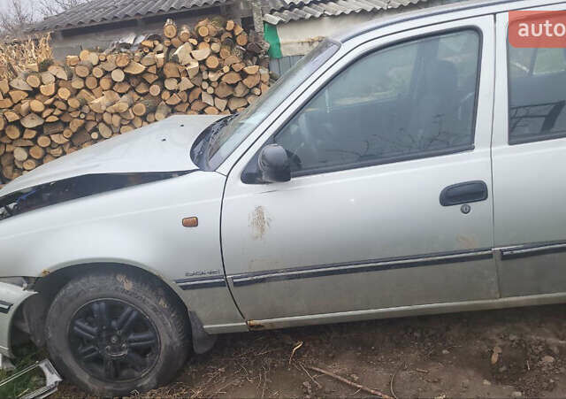 Сірий Деу Нексія, об'ємом двигуна 1.6 л та пробігом 178 тис. км за 750 $, фото 1 на Automoto.ua