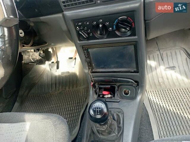 Сірий Деу Нексія, об'ємом двигуна 1.6 л та пробігом 136 тис. км за 709 $, фото 4 на Automoto.ua