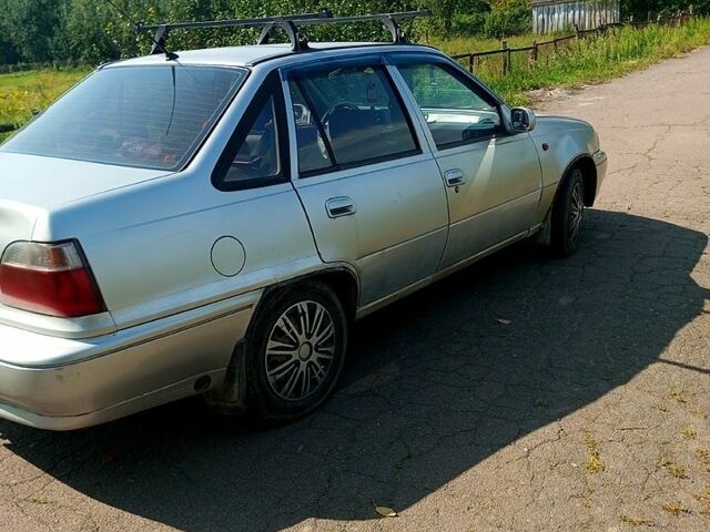 Серый Дэу Нексия, объемом двигателя 1.5 л и пробегом 157 тыс. км за 2000 $, фото 1 на Automoto.ua