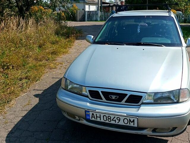 Серый Дэу Нексия, объемом двигателя 1.5 л и пробегом 157 тыс. км за 2000 $, фото 2 на Automoto.ua