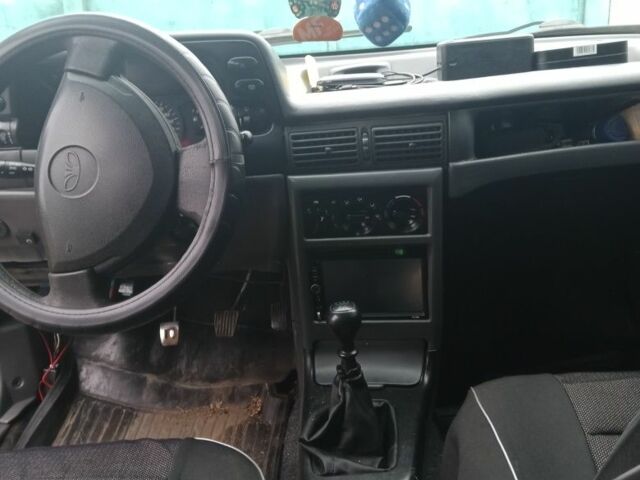 Серый Дэу Нексия, объемом двигателя 1.5 л и пробегом 145 тыс. км за 1538 $, фото 6 на Automoto.ua