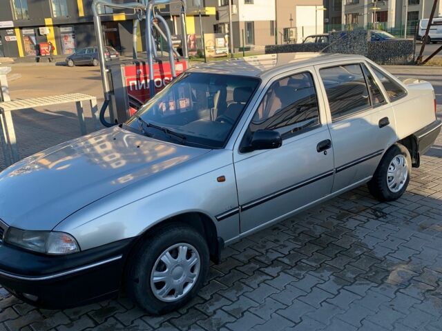 Сірий Деу Нексія, об'ємом двигуна 1.5 л та пробігом 132 тис. км за 1500 $, фото 2 на Automoto.ua
