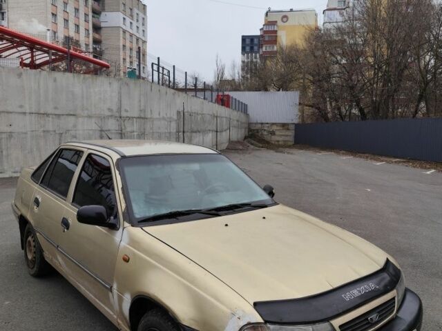 Сірий Деу Нексія, об'ємом двигуна 1.5 л та пробігом 200 тис. км за 800 $, фото 1 на Automoto.ua