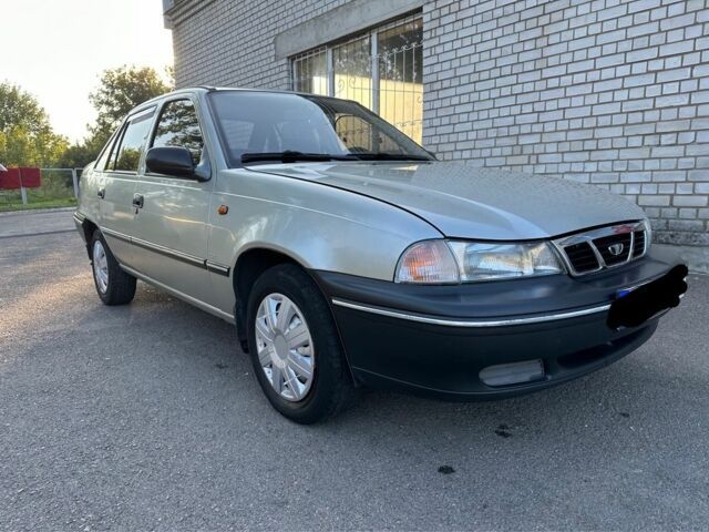 Сірий Деу Нексія, об'ємом двигуна 1.5 л та пробігом 194 тис. км за 2300 $, фото 2 на Automoto.ua