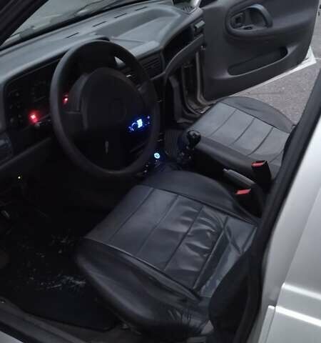 Сірий Деу Нексія, об'ємом двигуна 1.5 л та пробігом 334 тис. км за 2100 $, фото 14 на Automoto.ua