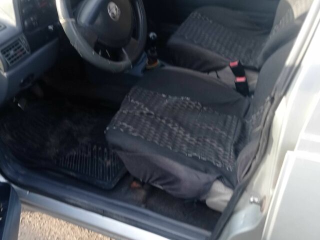 Сірий Деу Нексія, об'ємом двигуна 1.5 л та пробігом 304 тис. км за 1600 $, фото 11 на Automoto.ua