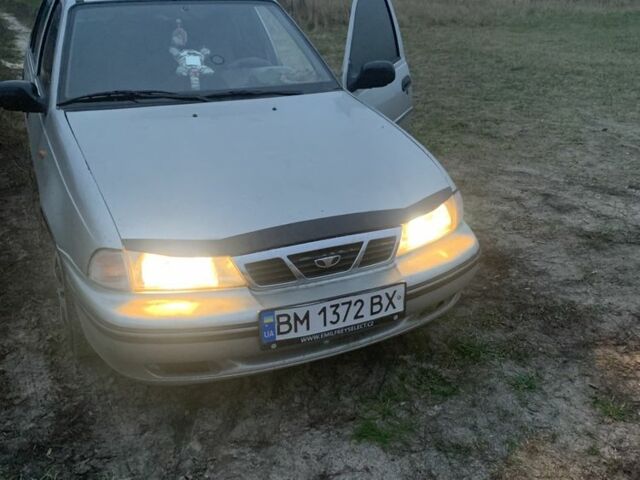 Серый Дэу Нексия, объемом двигателя 1.5 л и пробегом 200 тыс. км за 1118 $, фото 4 на Automoto.ua