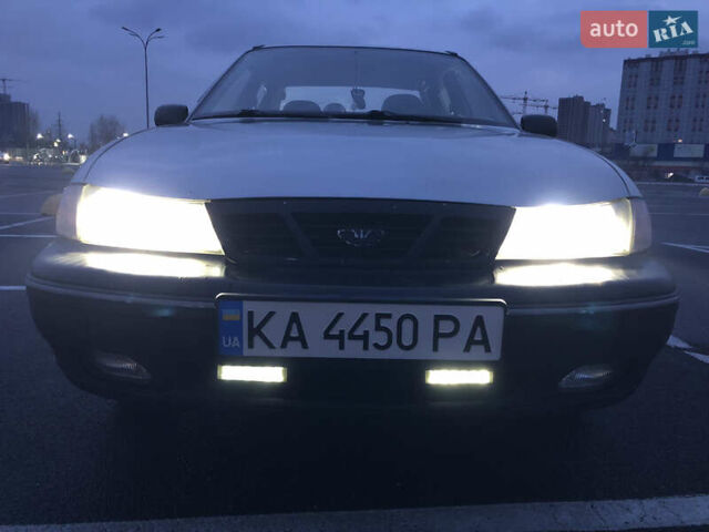 Сірий Деу Нексія, об'ємом двигуна 1.5 л та пробігом 330 тис. км за 1650 $, фото 2 на Automoto.ua