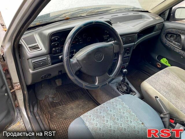 Серый Дэу Нексия, объемом двигателя 1.5 л и пробегом 233 тыс. км за 999 $, фото 4 на Automoto.ua