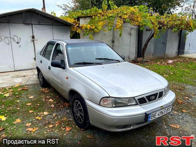 Серый Дэу Нексия, объемом двигателя 1.5 л и пробегом 233 тыс. км за 999 $, фото 1 на Automoto.ua