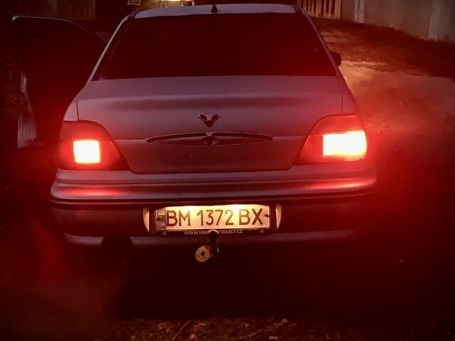 Серый Дэу Нексия, объемом двигателя 1.5 л и пробегом 200 тыс. км за 1118 $, фото 5 на Automoto.ua