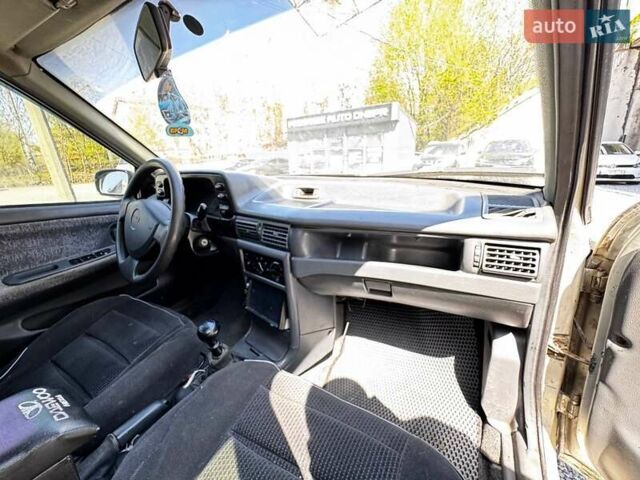 Сірий Деу Нексія, об'ємом двигуна 1.5 л та пробігом 191 тис. км за 1899 $, фото 10 на Automoto.ua